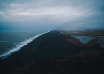 Günlerdir Yazacaklarımı Okuyorum